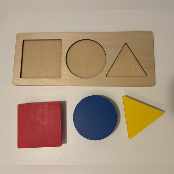 Montessori Puzzles - Three Circles and Basic Shapes, Set of 2 - Picture 2 of 3